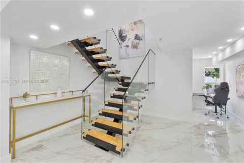 Villa ou maison à louer à Lauderdale-by-the-Sea, Floride: 5 chambres, 358.6 m2 № 2176876 - photo 27