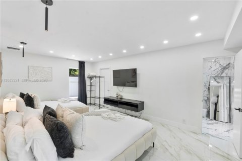 Villa ou maison à louer à Lauderdale-by-the-Sea, Floride: 5 chambres, 358.6 m2 № 2176876 - photo 22