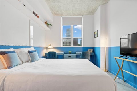 Condo in Miami, Florida, 2 bedrooms  № 1409269 - photo 22