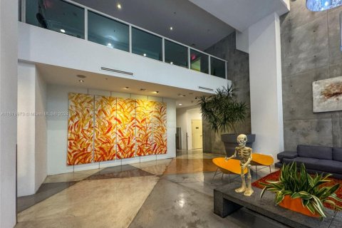 Condo in Miami, Florida, 2 bedrooms  № 1409269 - photo 28
