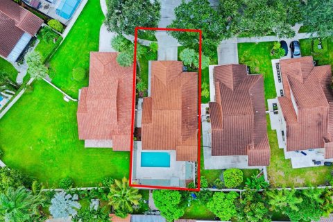 Villa ou maison à West Palm Beach, Floride 3 chambres, 180.69 m2 № 2374913