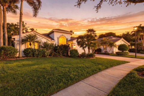 Casa en Boynton Beach, Florida 3 dormitorios, 266.82 m2 № 2380293
