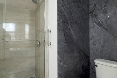 Copropriété à vendre à Doral, Floride: 3 chambres, 124.02 m2 № 1999194 - photo 12