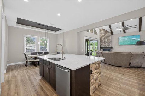Villa ou maison à vendre à Lutz, Floride: 4 chambres, 271.83 m2 № 2353168 - photo 15