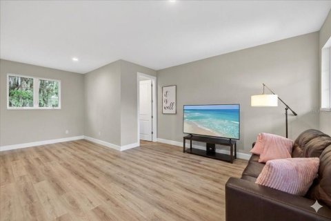 Villa ou maison à vendre à Lutz, Floride: 4 chambres, 271.83 m2 № 2353168 - photo 26