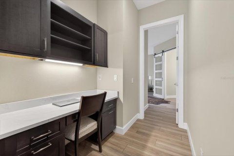 Villa ou maison à vendre à Lutz, Floride: 4 chambres, 271.83 m2 № 2353168 - photo 17