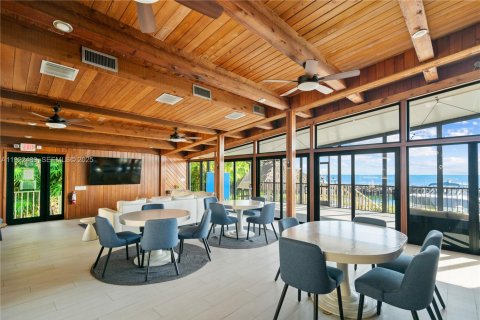 Купить кондоминиум в Исламорада, Вилладж оф Айлендс, Флорида 2 спальни, 161.28м2, № 2018961 - фото 29