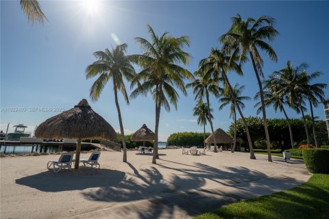 Купить кондоминиум в Исламорада, Вилладж оф Айлендс, Флорида 2 спальни, 161.28м2, № 2018961 - фото 23