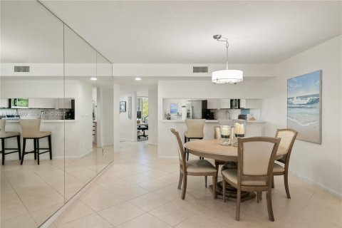 Купить кондоминиум в Исламорада, Вилладж оф Айлендс, Флорида 2 спальни, 161.28м2, № 2018961 - фото 9