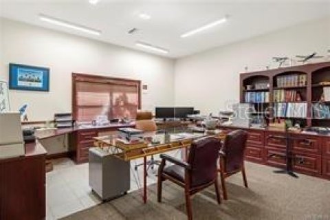 Immobilier commercial à vendre à Inglis, Floride: 762.54 m2 № 2166815 - photo 6