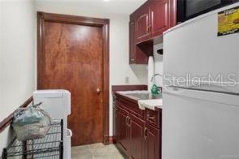 Immobilier commercial à vendre à Inglis, Floride: 762.54 m2 № 2166815 - photo 15