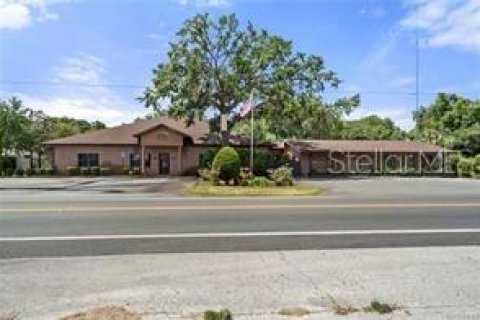 Immobilier commercial à Inglis, Floride 762.54 m2 № 2166815