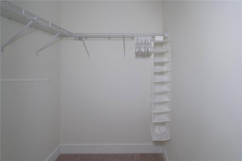 Townhouse in Doral, Florida 4 bedrooms, 153.47 sq.m. № 1864981 - photo 18