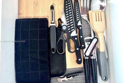 Copropriété à louer à Miami Beach, Floride: 45.06 m2 № 1999512 - photo 11