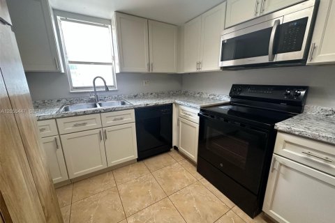 Touwnhouse à Davie, Floride 2 chambres, 123.56 m2 № 2168254