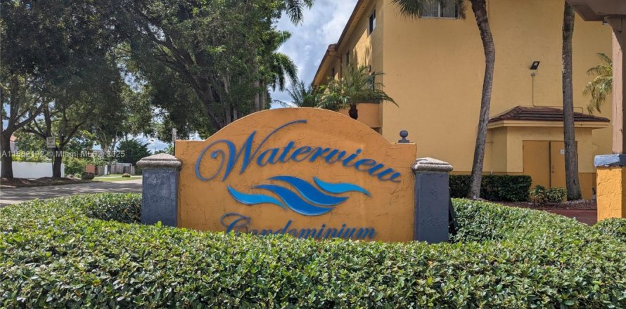 Condo in Miami, Florida, 2 bedrooms  № 1929416