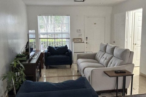 Touwnhouse à vendre à Pembroke Pines, Floride: 3 chambres, 148.55 m2 № 2077614 - photo 8