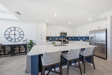 Condo in Venice, Florida, 2 bedrooms  № 2228144 - photo 15