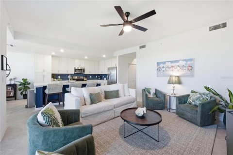 Condo in Venice, Florida, 2 bedrooms  № 2228144 - photo 23