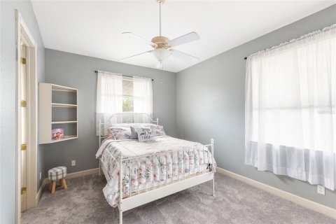 Casa en venta en Port Charlotte, Florida, 4 dormitorios, 255.39 m2 № 2106189 - foto 17