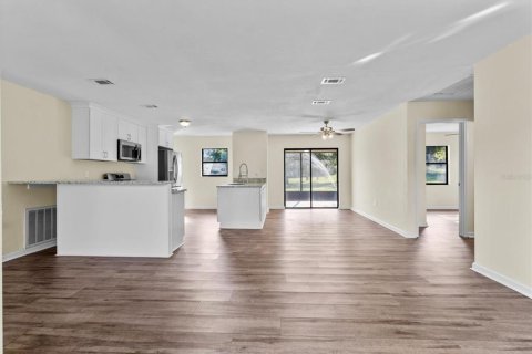 Villa ou maison à vendre à Dunnellon, Floride: 2 chambres, 103.12 m2 № 1690276 - photo 25