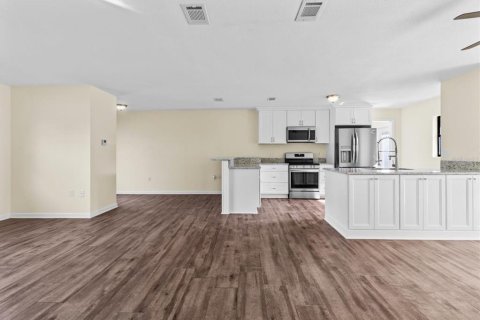 Villa ou maison à vendre à Dunnellon, Floride: 2 chambres, 103.12 m2 № 1690276 - photo 21