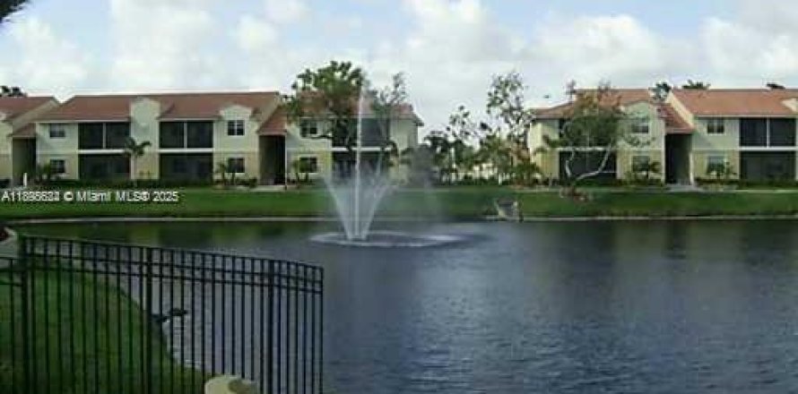 Condo à Pompano Beach, Floride, 1 chambre № 1950043