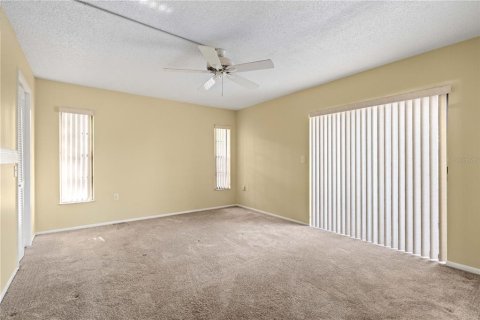 Condo in Venice, Florida, 2 bedrooms  № 1750562 - photo 17