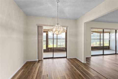 Condo in Venice, Florida, 2 bedrooms  № 1750562 - photo 6
