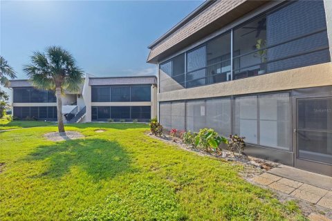Condo in Venice, Florida, 2 bedrooms  № 1750562 - photo 2