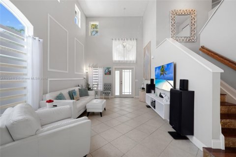 Casa en venta en Pembroke Pines, Florida, 3 dormitorios, 203.46 m2 № 1678740 - foto 8