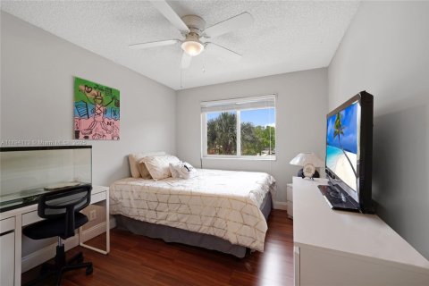 Casa en venta en Pembroke Pines, Florida, 3 dormitorios, 203.46 m2 № 1678740 - foto 21