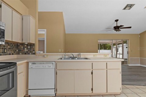 Villa ou maison à vendre à Crystal River, Floride: 3 chambres, 116.13 m2 № 2116017 - photo 16