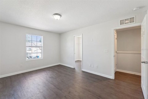 Touwnhouse à vendre à Jacksonville, Floride: 3 chambres, 121.89 m2 № 2226077 - photo 17