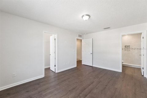 Touwnhouse à vendre à Jacksonville, Floride: 3 chambres, 121.89 m2 № 2226077 - photo 16