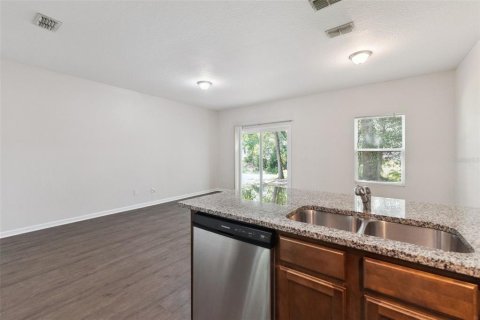 Touwnhouse à vendre à Jacksonville, Floride: 3 chambres, 121.89 m2 № 2226077 - photo 9