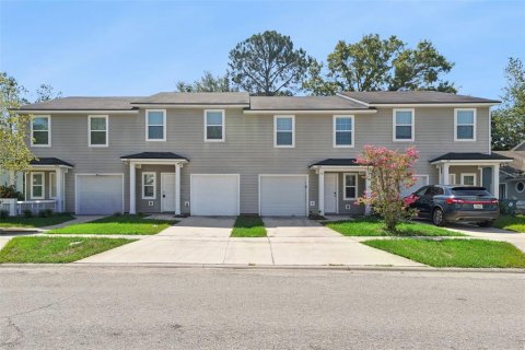 Touwnhouse à vendre à Jacksonville, Floride: 3 chambres, 121.89 m2 № 2226077 - photo 2