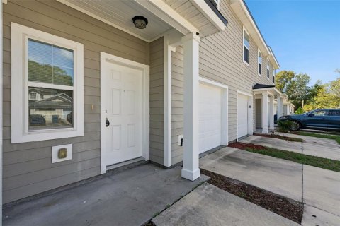 Touwnhouse à vendre à Jacksonville, Floride: 3 chambres, 121.89 m2 № 2226077 - photo 3