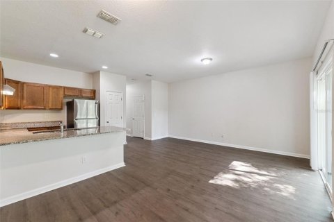 Touwnhouse à vendre à Jacksonville, Floride: 3 chambres, 121.89 m2 № 2226077 - photo 8