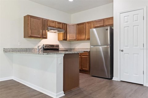 Touwnhouse à vendre à Jacksonville, Floride: 3 chambres, 121.89 m2 № 2226077 - photo 10