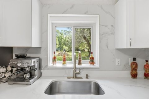 Villa ou maison à vendre à Inglis, Floride: 3 chambres, 165.09 m2 № 2344764 - photo 15