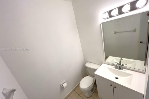 Touwnhouse à vendre à Homestead, Floride: 3 chambres, 141.03 m2 № 2170493 - photo 7