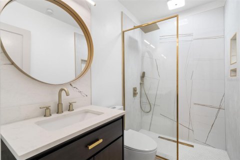 Casa en alquiler en Saint Petersburg, Florida, 3 dormitorios, 117.15 m2 № 1828616 - foto 19
