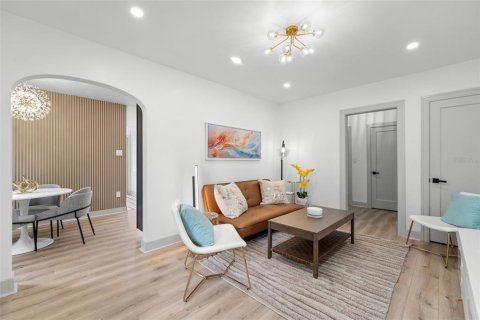 Casa en alquiler en Saint Petersburg, Florida, 3 dormitorios, 117.15 m2 № 1828616 - foto 7