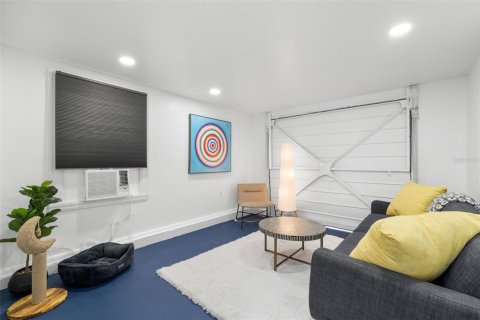 Casa en alquiler en Saint Petersburg, Florida, 3 dormitorios, 117.15 m2 № 1828616 - foto 15