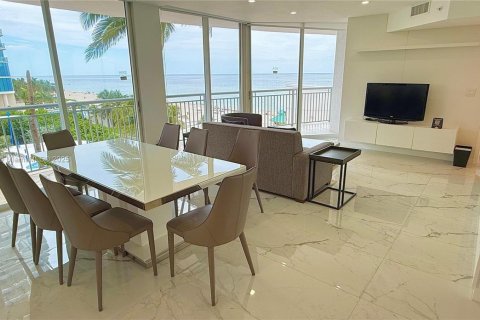 Copropriété à vendre à Sunny Isles Beach, Floride: 3 chambres, 172.8 m2 № 1961342 - photo 8
