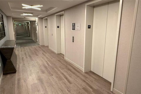 Copropriété à vendre à Sunny Isles Beach, Floride: 3 chambres, 172.8 m2 № 1961342 - photo 4