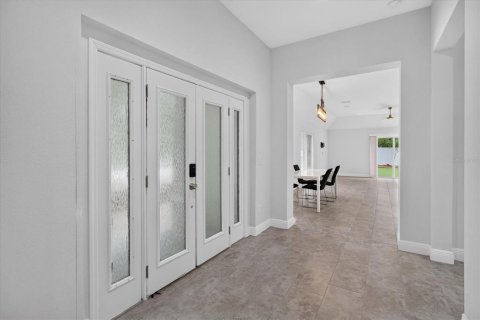 Villa ou maison à louer à Tampa, Floride: 5 chambres, 218.32 m2 № 2415318 - photo 7