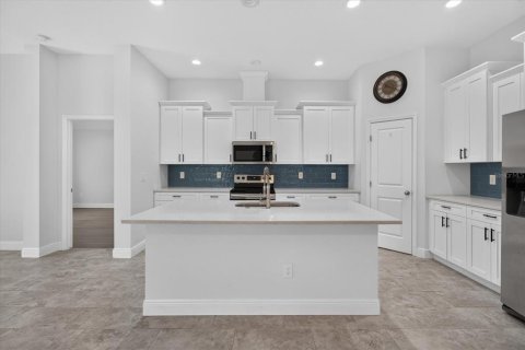 Villa ou maison à louer à Tampa, Floride: 5 chambres, 218.32 m2 № 2415318 - photo 15