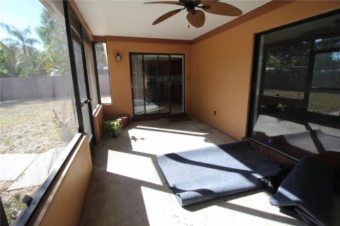 Casa en alquiler en Palm Harbor, Florida, 3 dormitorios, 144.46 m2 № 1919199 - foto 16